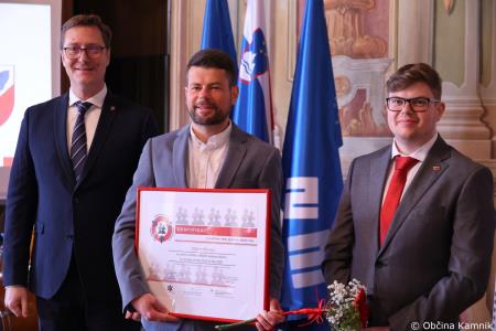 Občina Kamnik prejela certifikat Mladim prijazna občina 2022 – 2026 (16)